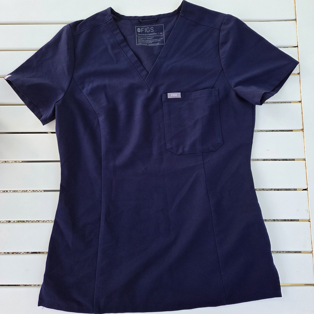 Figs scrub top Style # W22SW1014 PO # 3393 Size XS